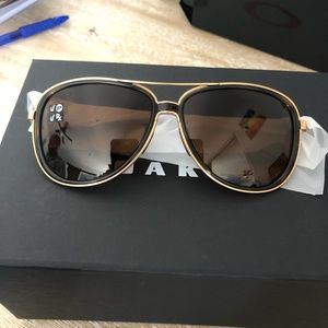 Oakley Split Time Polarized Sunglasses Tort Brown